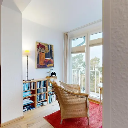 Direkt Am Mit Meerblick Und Suedbalkon, Freia 27, Binz