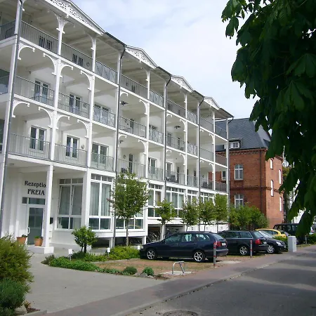 Direkt Am Mit Meerblick Und Suedbalkon, Freia 27, Apartment