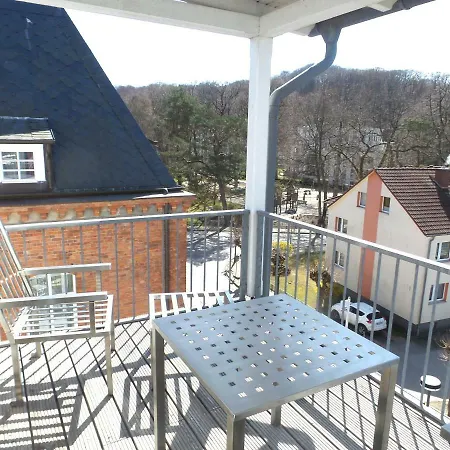 Direkt Am Mit Meerblick Und Suedbalkon, Freia 27, * Binz